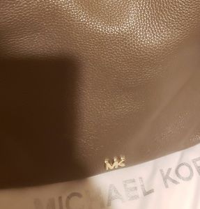 Micheal Kors Junie leather tote dark grey